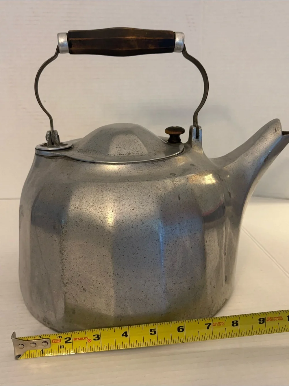 Antique Griswold 6QT Cast Aluminum Tea Kettle A536D Safety Fill. Wood Handle